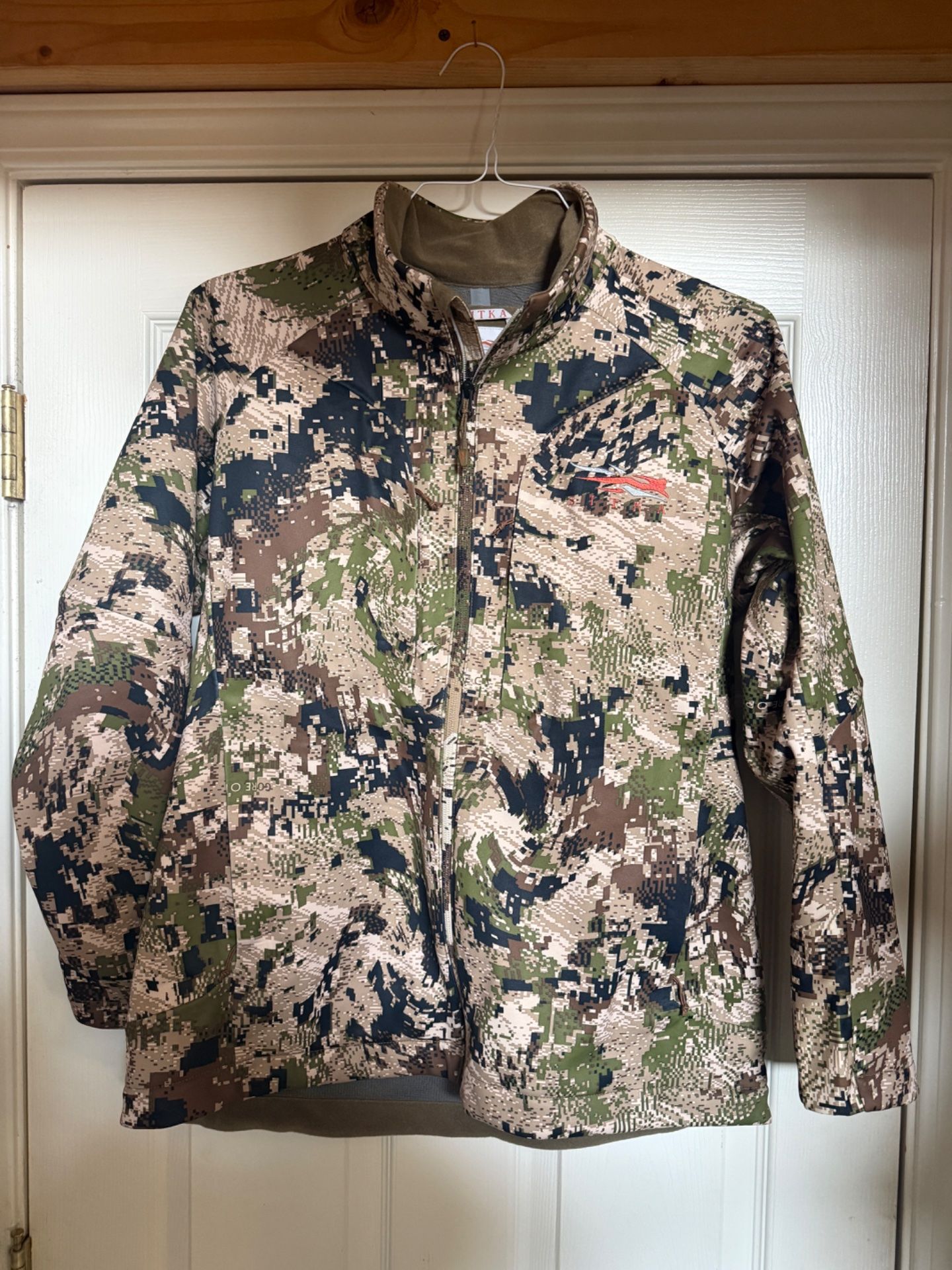 Sitka Gear Jetstream - Women's - Size L - $220.00 | HunterXchange Gear Locker
